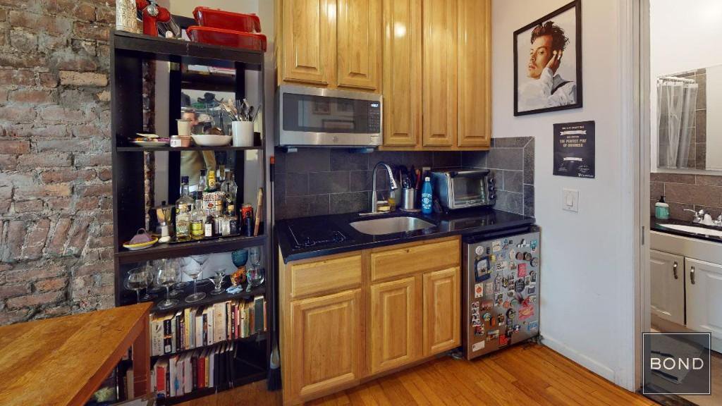 149 First Avenue, Unit 1F photo 5