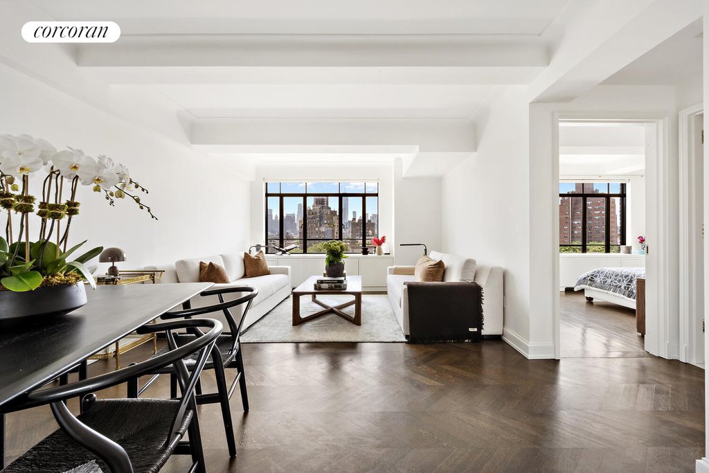 130 West 12th Street, Unit 10D