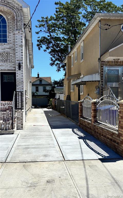 122-21 Long Street – For Sale photo 3