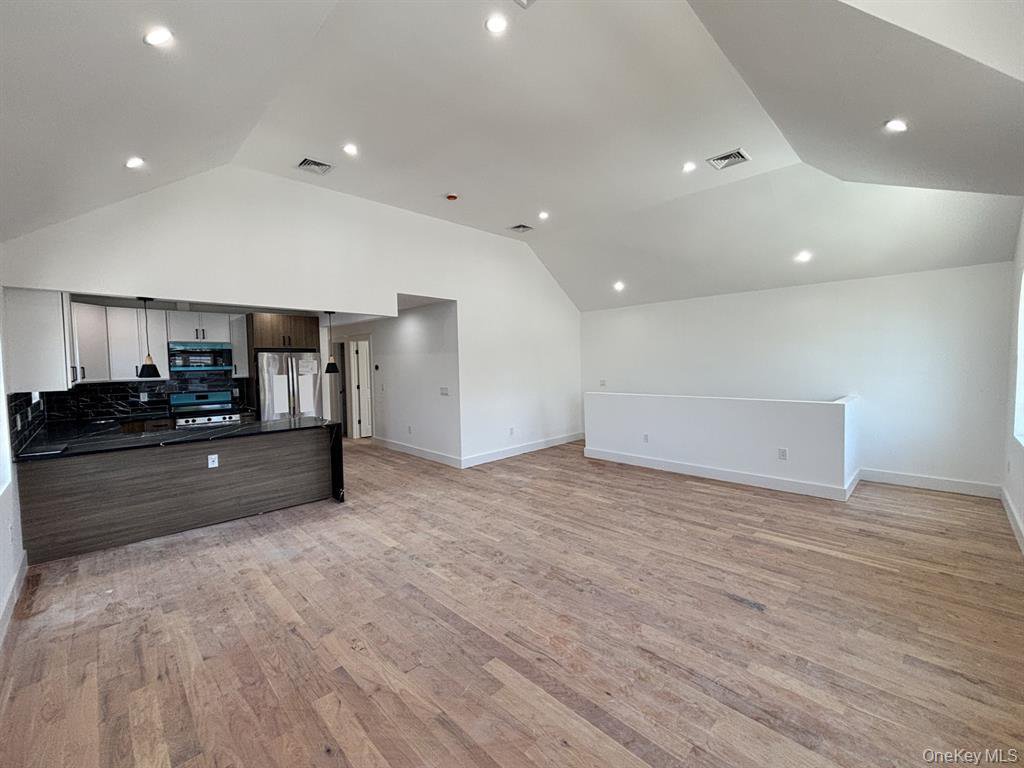 122-21 Long Street – For Sale photo 6