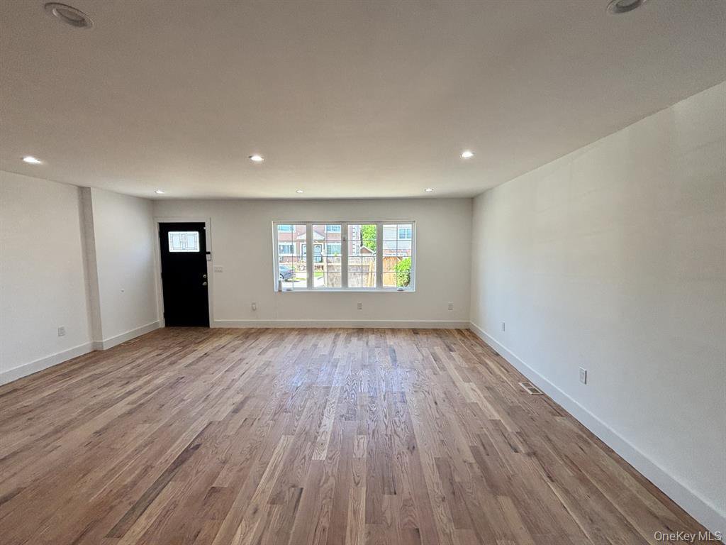 122-21 Long Street – For Sale photo 8