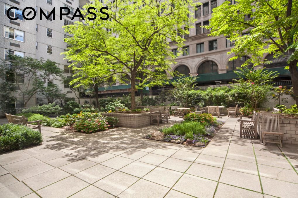 70 East 10th Street, Unit 7A photo 16
