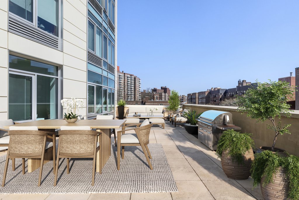 3220 Arlington avenue, Unit 3A