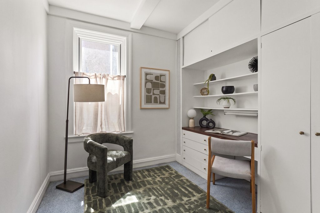 32 Washington Square West, Unit 3E photo 12