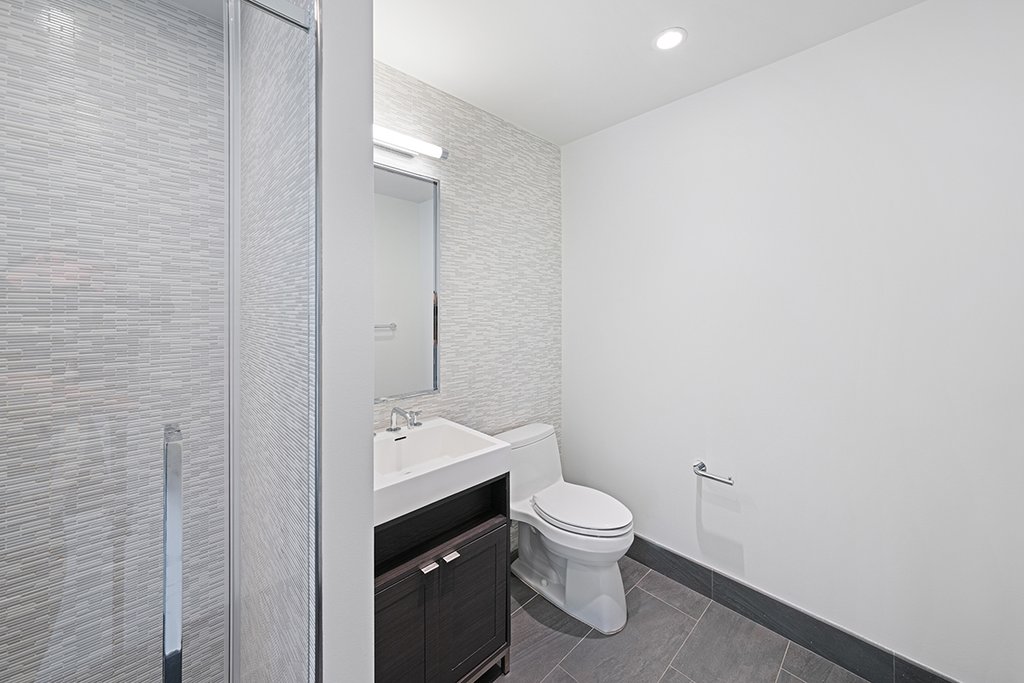 555 Tenth Avenue, Unit 51A photo 3