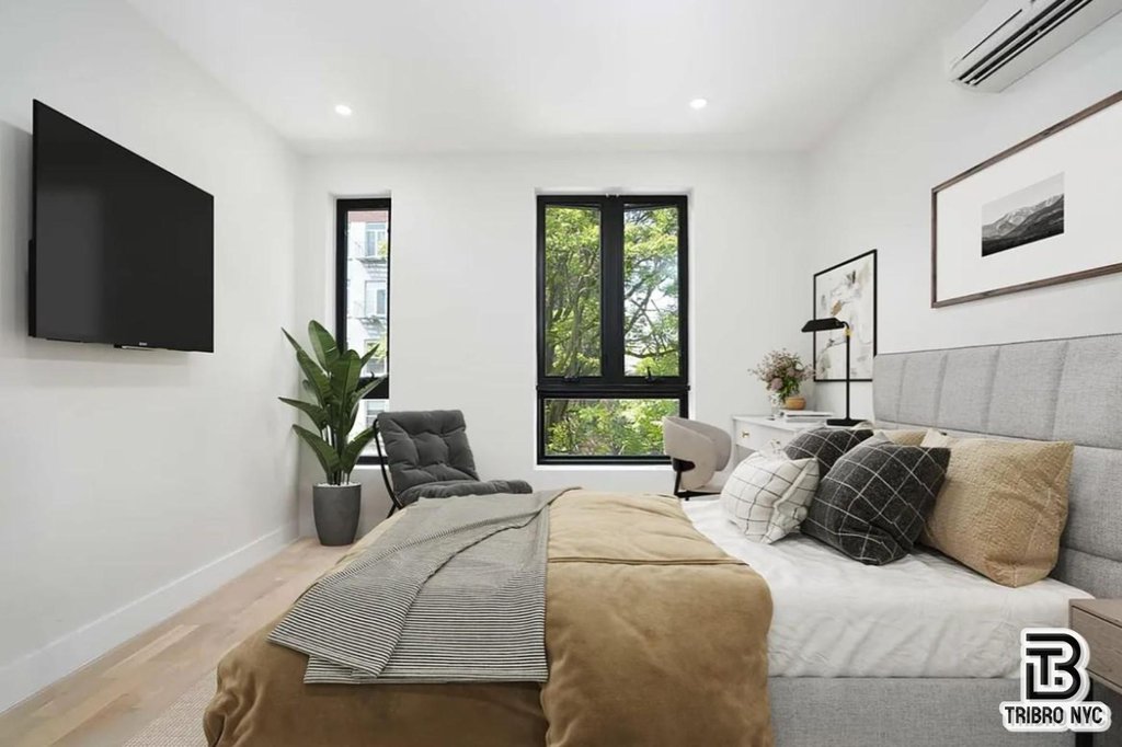 141 Meserole Street, Unit 3M photo 3