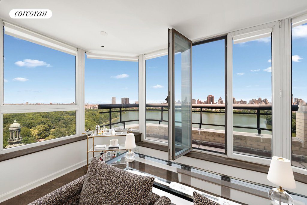 279 Central Park West, Unit PH22 photo 7