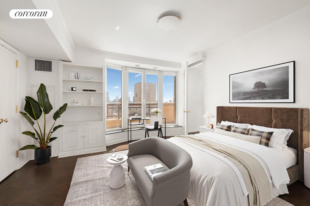 279 Central Park West, Unit PH22 photo 14