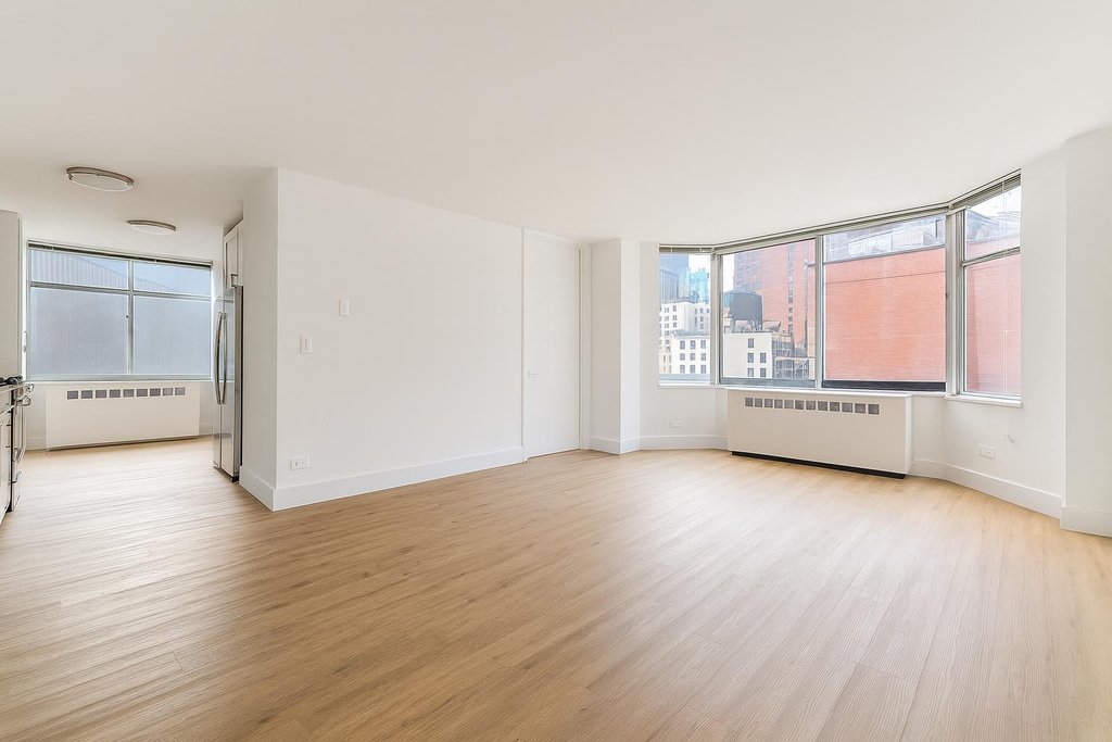 1735 York Avenue, Unit 11G photo 6