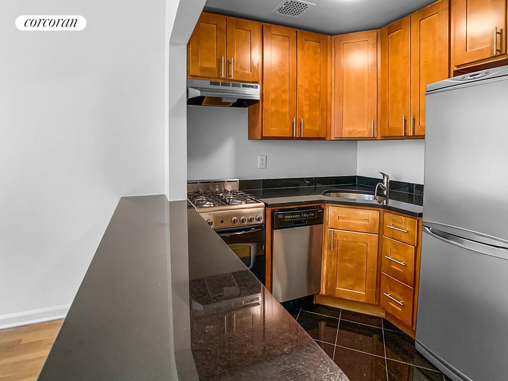 33 West 87th Street, Unit 4A photo 2