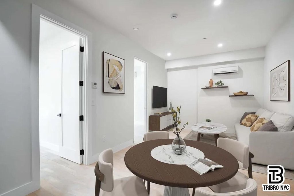 141 Meserole Street, Unit 2R