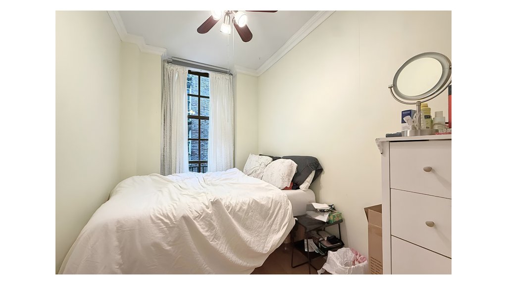 509 East 77th Street, Unit 3L photo 4
