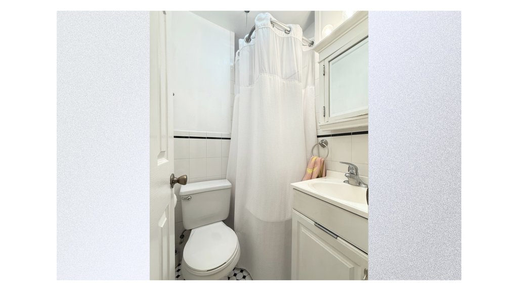 509 East 77th Street, Unit 3L photo 5