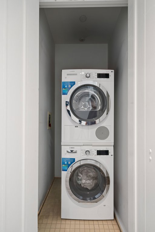 100 Riverside Boulevard, Unit 9A photo 5