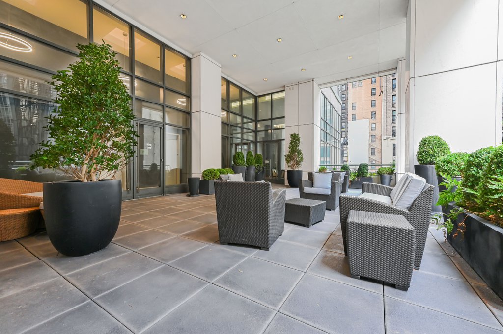 325 Fifth Avenue, Unit 41D photo 10