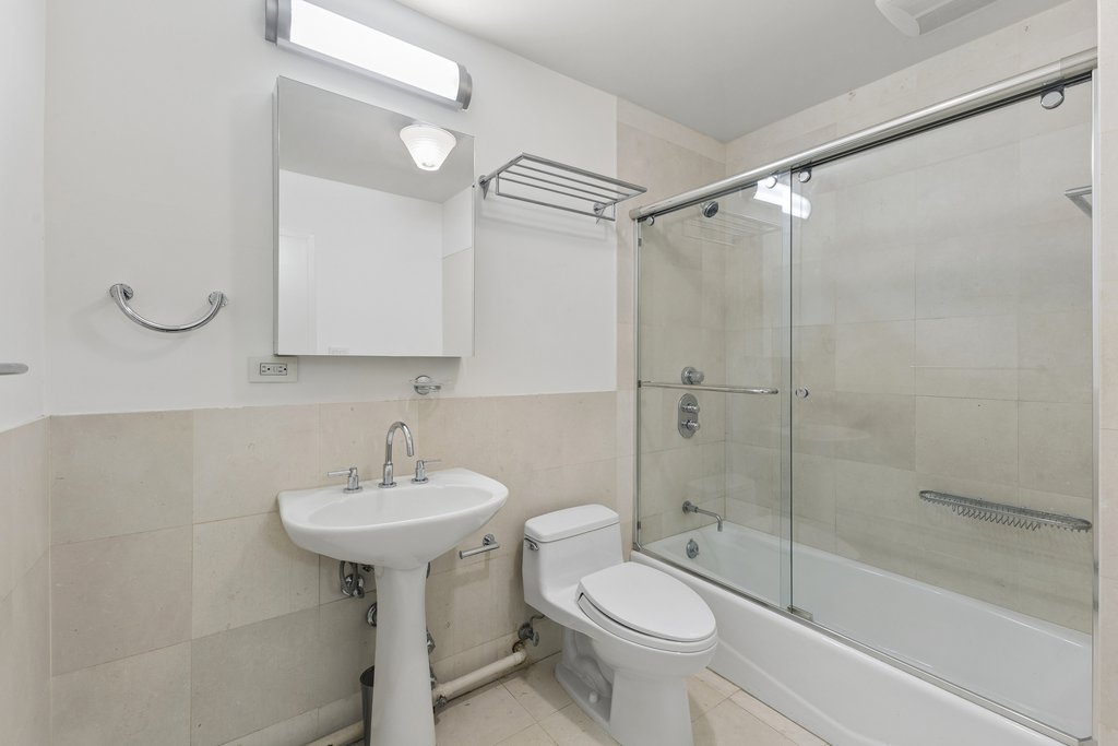 30 West 13th Street, Unit 4A photo 10