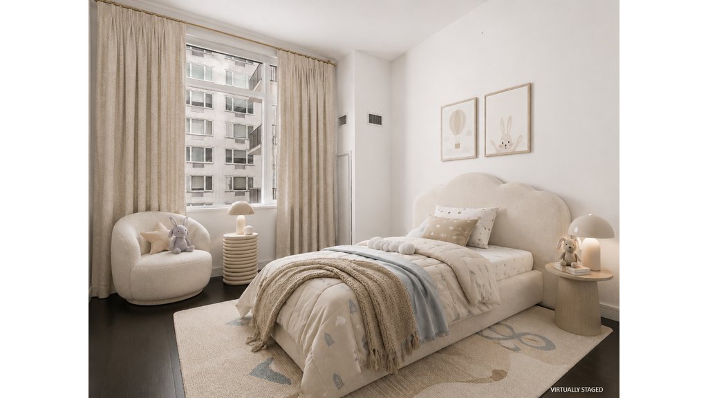 300 East 23rd Street, Unit 8A photo 5