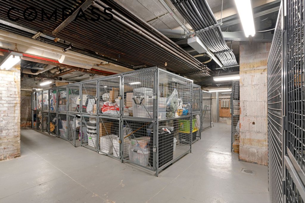 400 East 52nd Street, Unit 3J photo 11