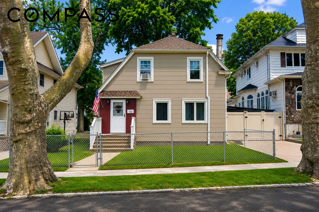 196 Prescott Avenue