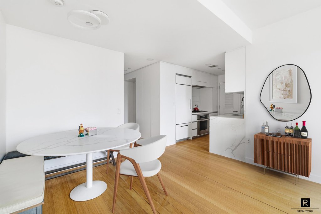 2 River Terrace, Unit 17F photo 3