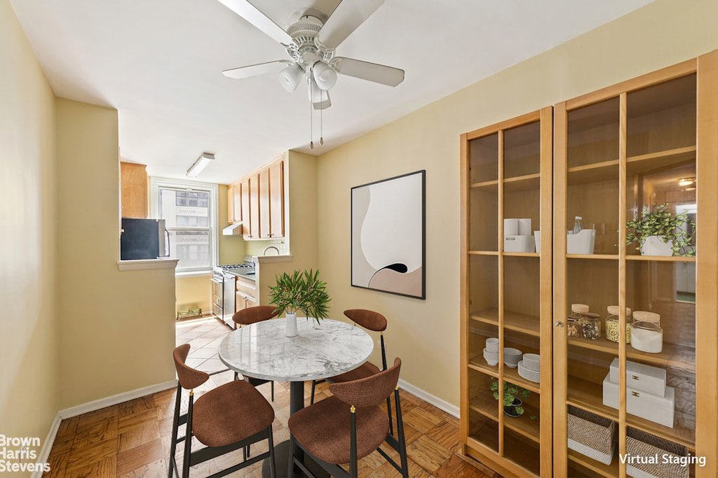 77 Seventh Avenue, Unit 6P photo 9