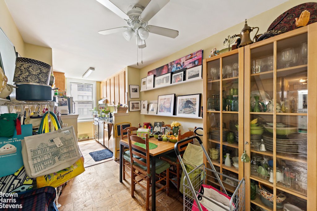 77 Seventh Avenue, Unit 6P photo 11