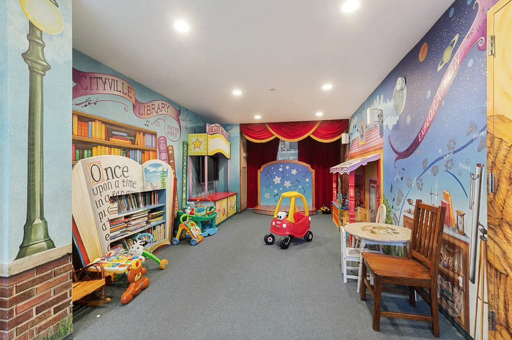 272 West 107th Street, Unit 11C photo 14