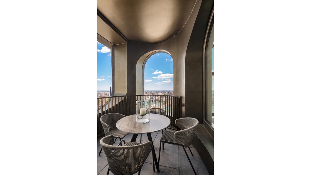 130 William Street, Unit PH62A photo 10