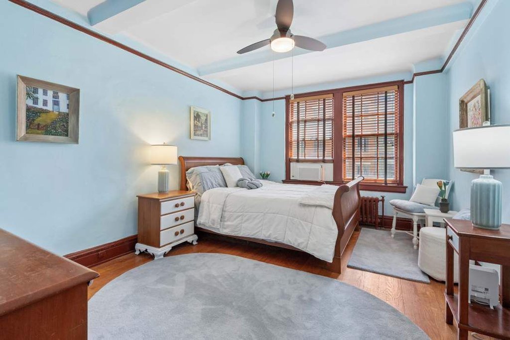 333 East 53rd Street, Unit 5H photo 4