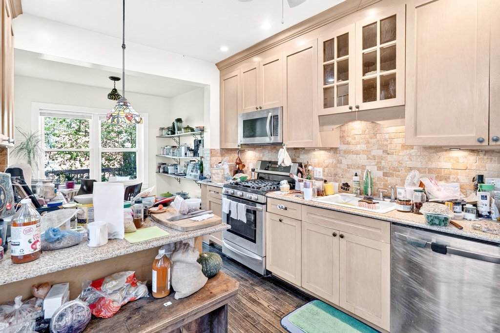 5646 Post Road – For Sale photo 19