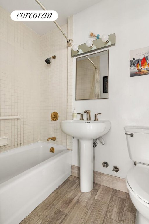 10 West 15th Street, Unit 1021 photo 5