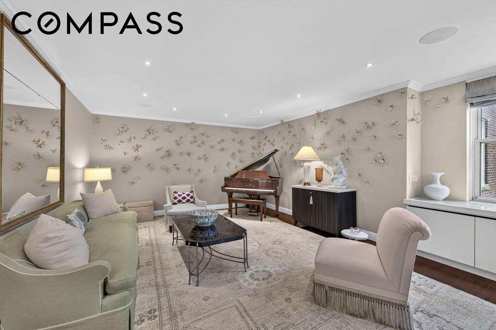 161 East 90th Street, Unit 6C photo 2
