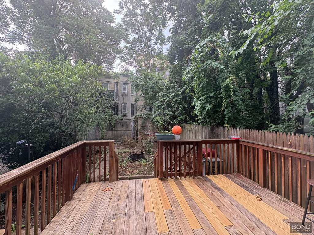 1410 Jefferson Avenue, Unit 1