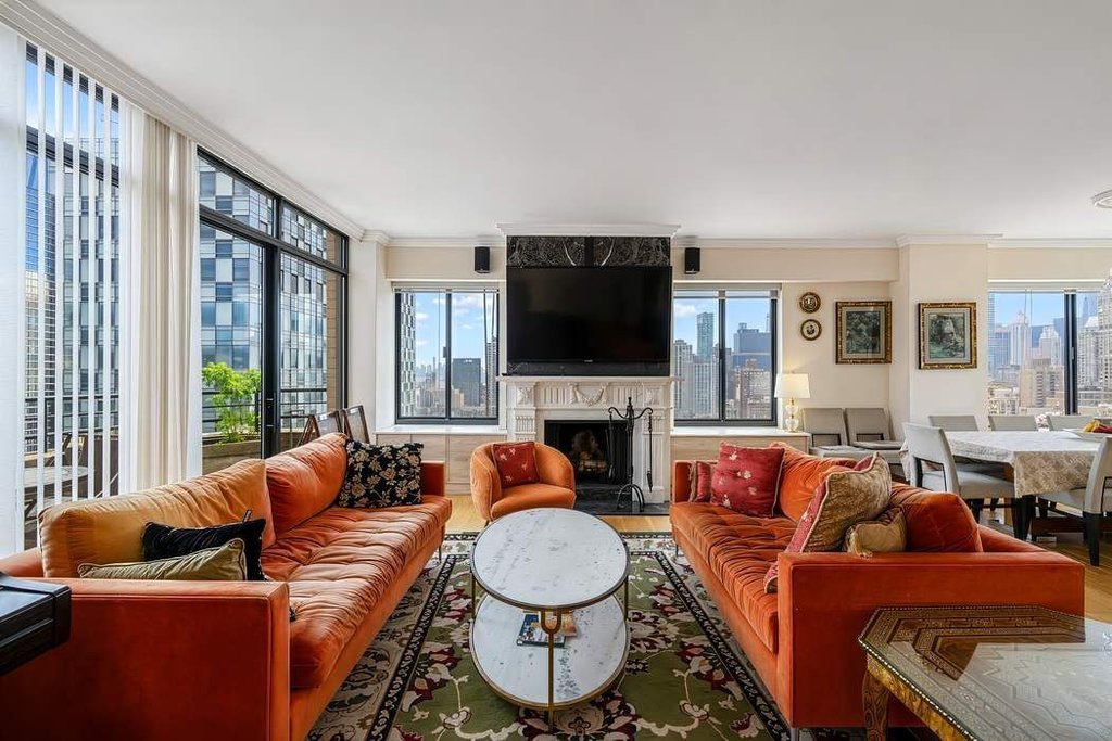 400 East 70th Street, Unit 3501