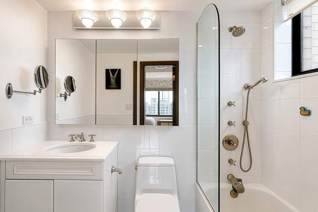 400 East 70th Street, Unit 3501 photo 12