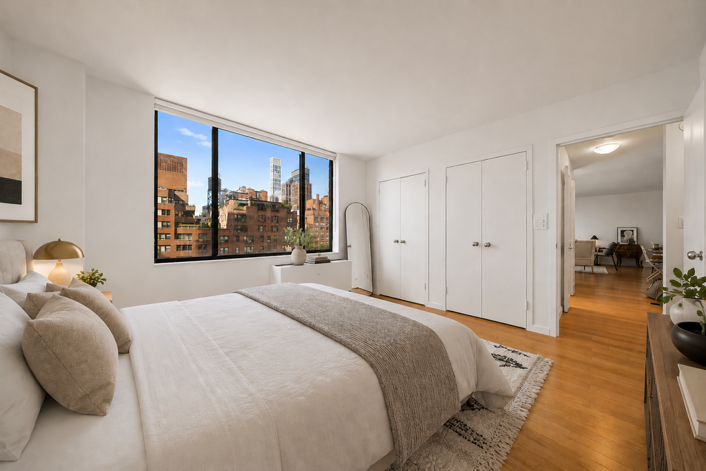 309 East 49th Street, Unit 11C photo 5