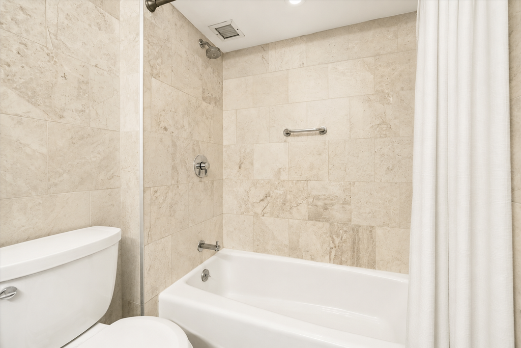 309 East 49th Street, Unit 11C photo 9
