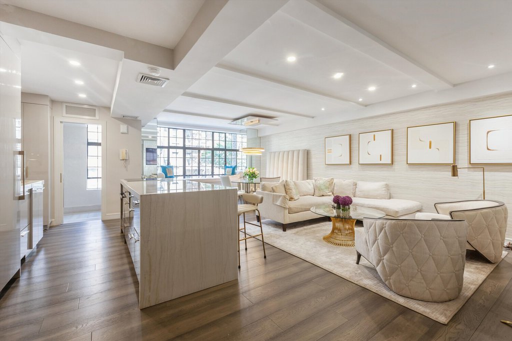 230 East 50th Street, Unit 3A