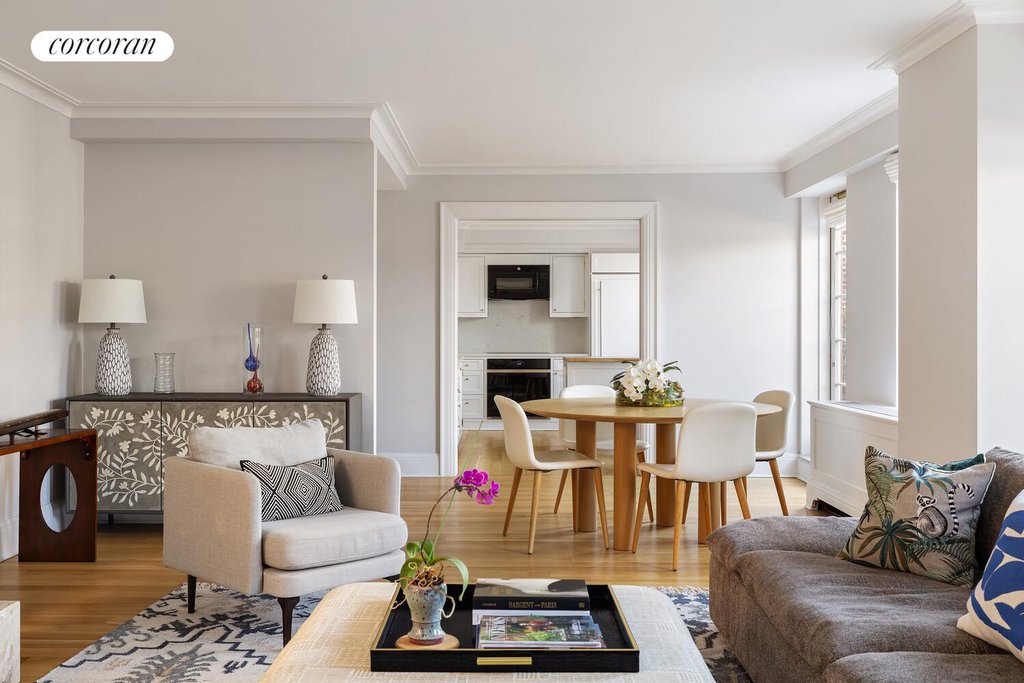 52 East 72nd Street, Unit PHA photo 2
