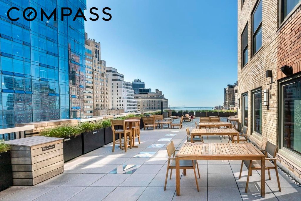 88 Greenwich Street, Unit 2903 photo 10