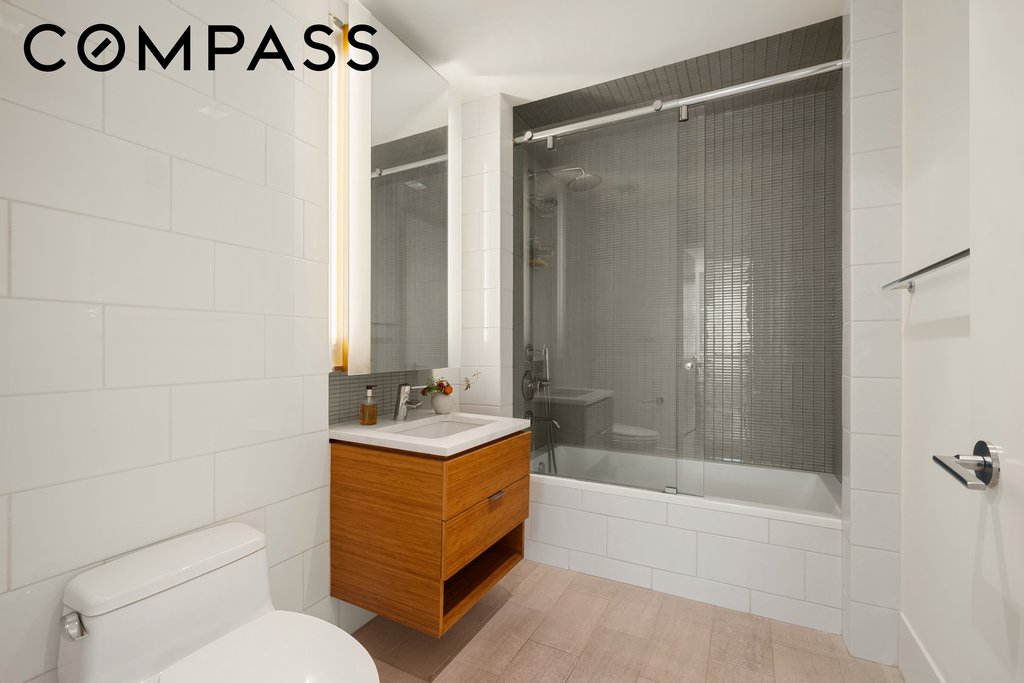 303 East 33rd Street, Unit 7N photo 8