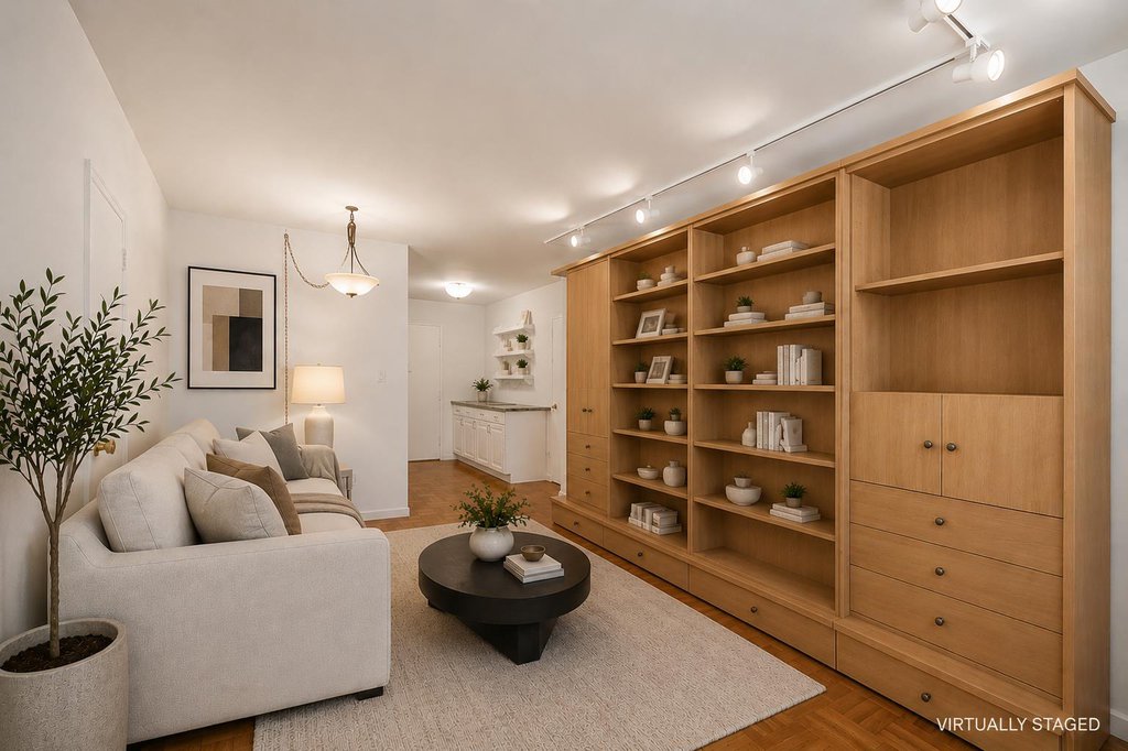 245 Henry Street, Unit 1F