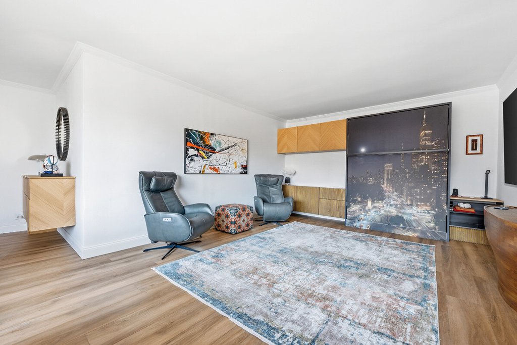 303 East 57th Street, Unit 24A photo 3