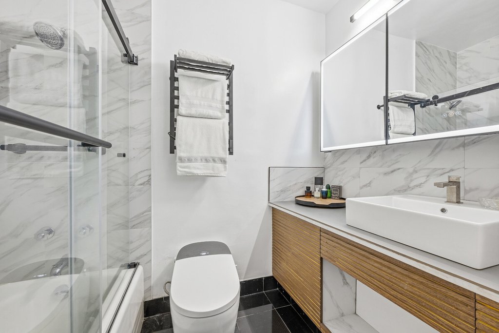 303 East 57th Street, Unit 24A photo 10