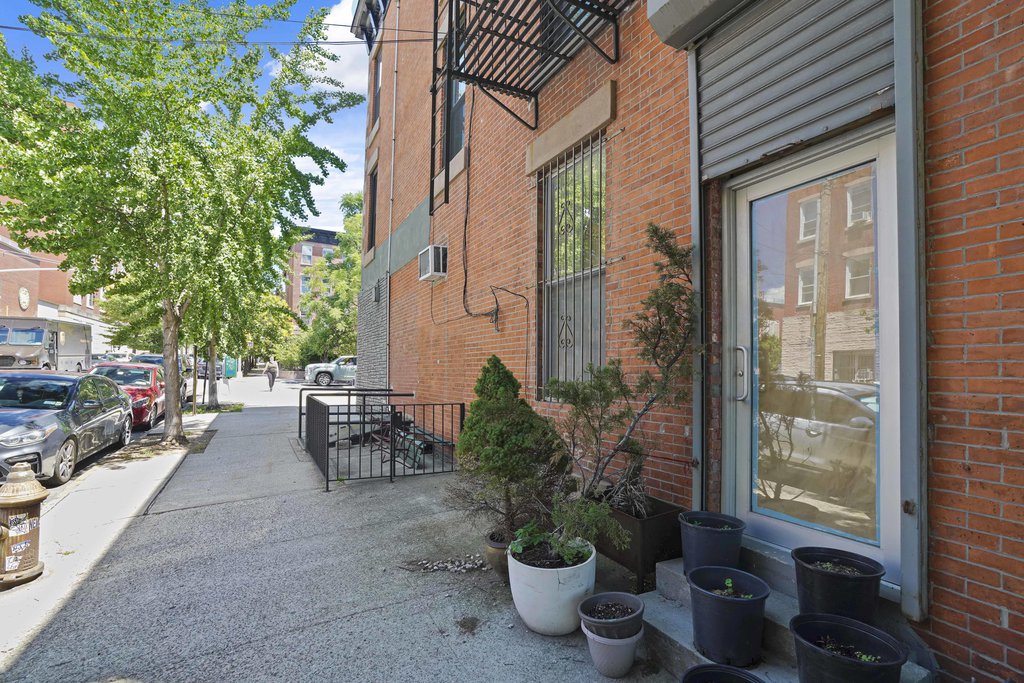 2 4th Place – For Sale photo 11