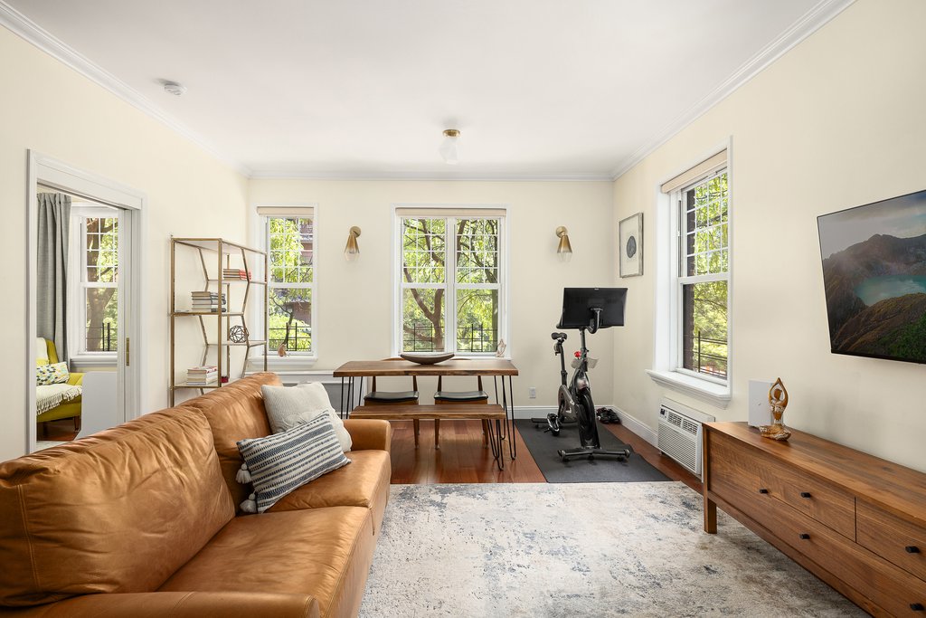 370 Central Park West, Unit 311