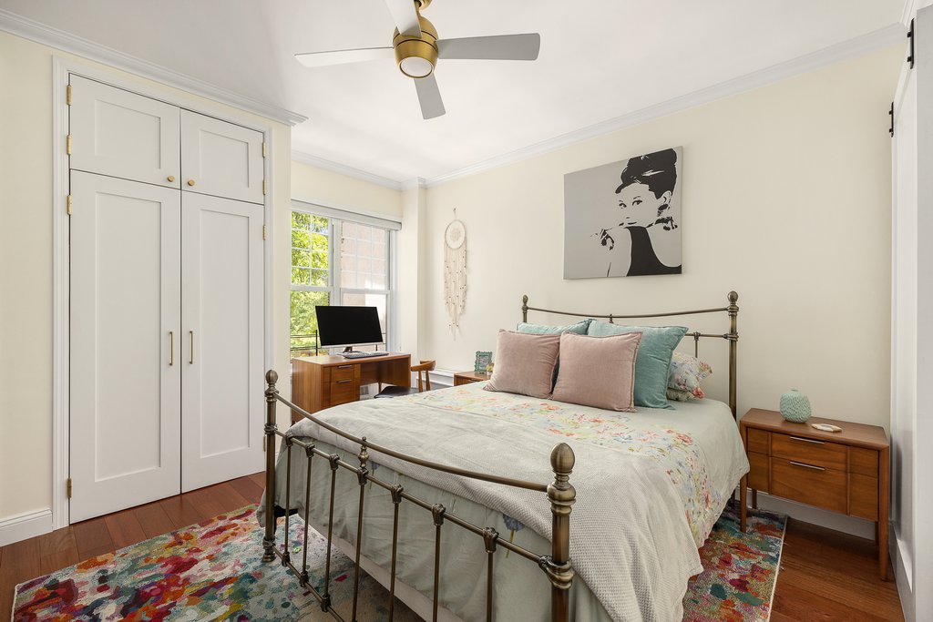 370 Central Park West, Unit 311 photo 4
