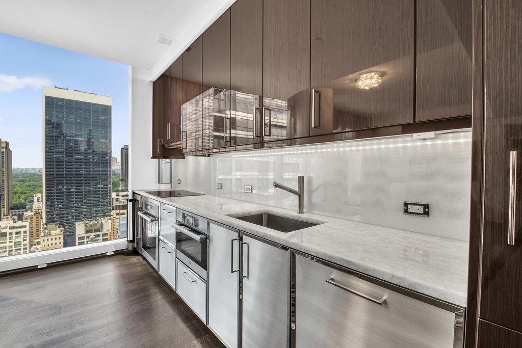 20 West 53rd Street, Unit 32B photo 10
