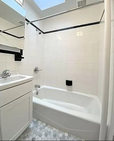 417 Third Avenue, Unit 4DPH photo 2
