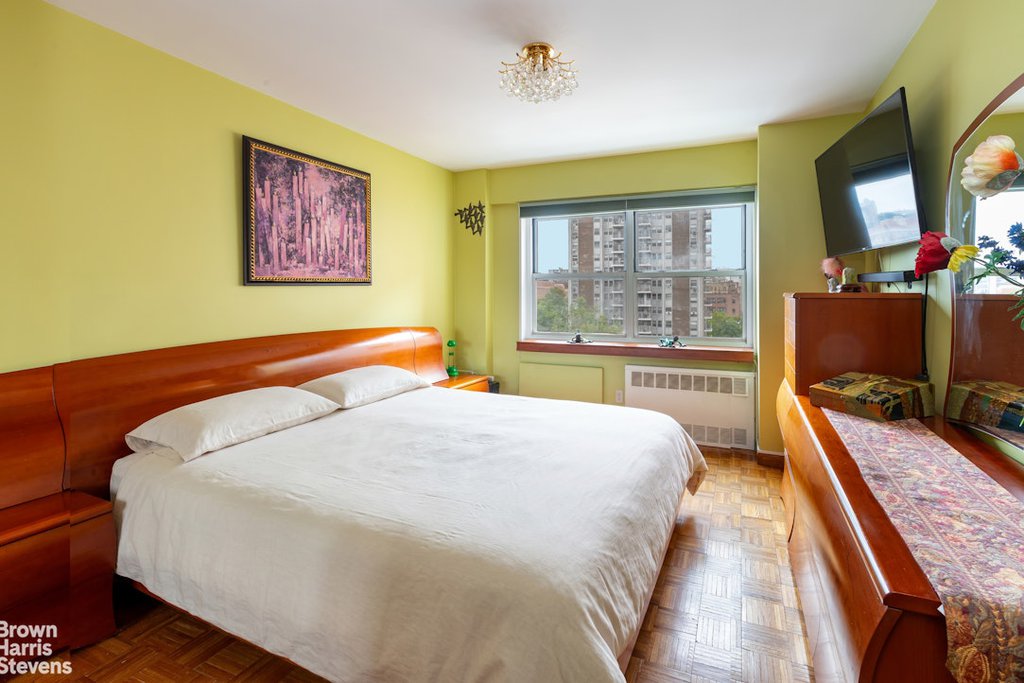 3130 Irwin Avenue, Unit 8C photo 10